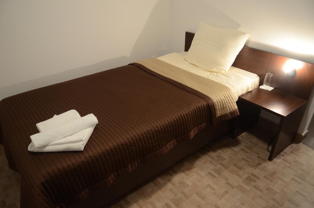 Garni Hotel Lion Jagodina Room photo